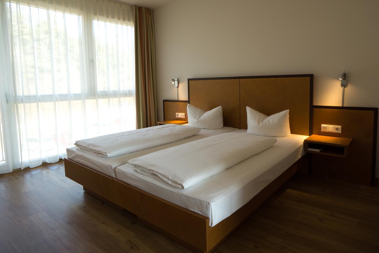 Hotel Hegau Ost Engen Exteriör bild
